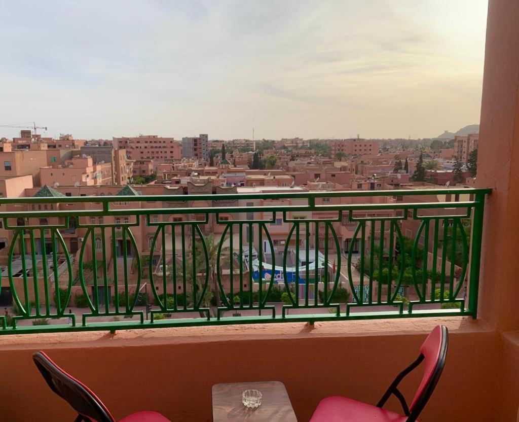 Appartement Perle Rare Au Centre De Marrakech マラケシュ エクステリア 写真